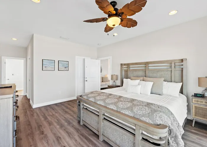 Available For Season! St Joe A-Go-Go - Gulf Front - Pet-Friendly